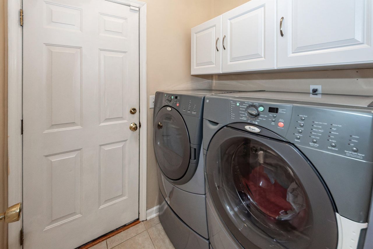 294 Jardinere Walk Photo 24