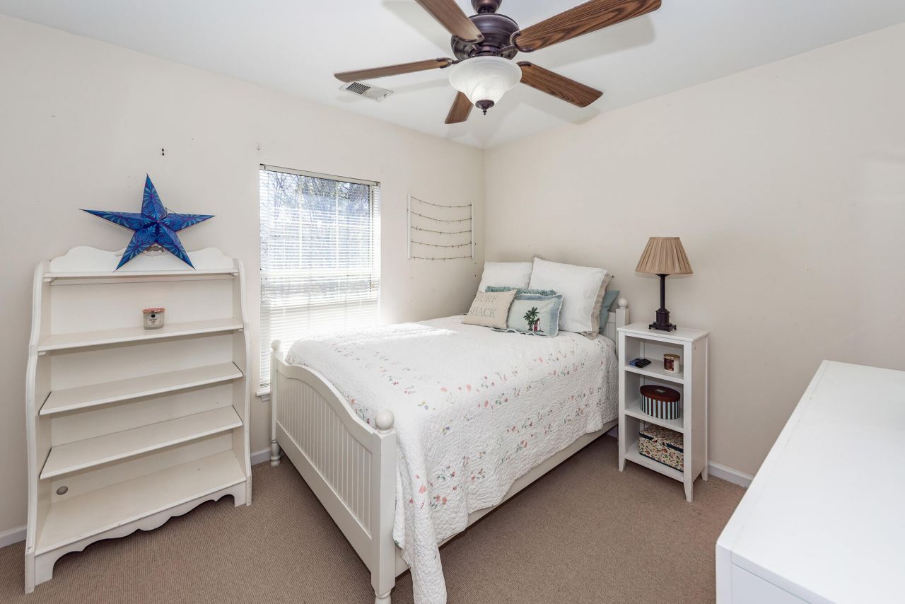 294 Jardinere Walk Photo 29