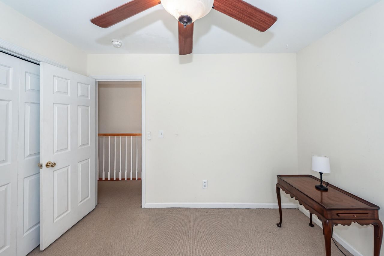 294 Jardinere Walk Photo 33