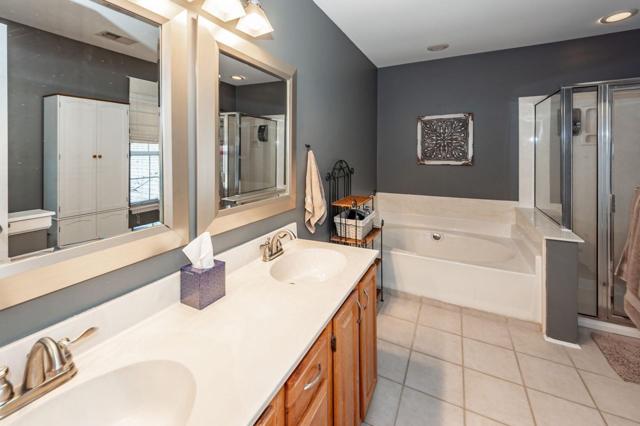 294 Jardinere Walk Photo 36