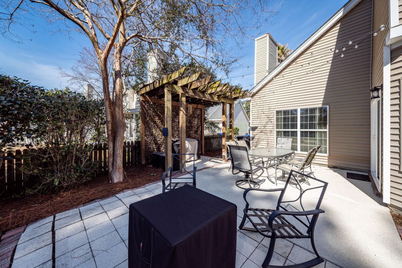 294 Jardinere Walk Photo 42