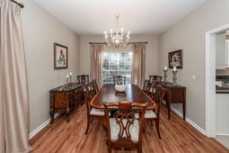 294 Jardinere Walk photo 4