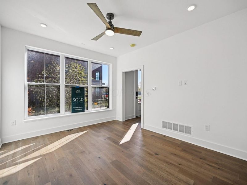 284 Dickenson Street, Columbus, OH 43215 Photo 19