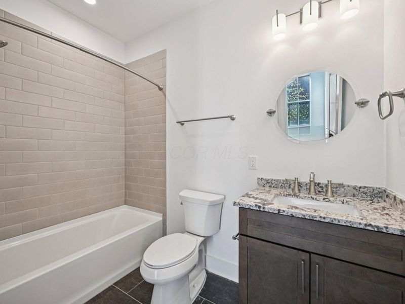 284 Dickenson Street, Columbus, OH 43215 Photo 20