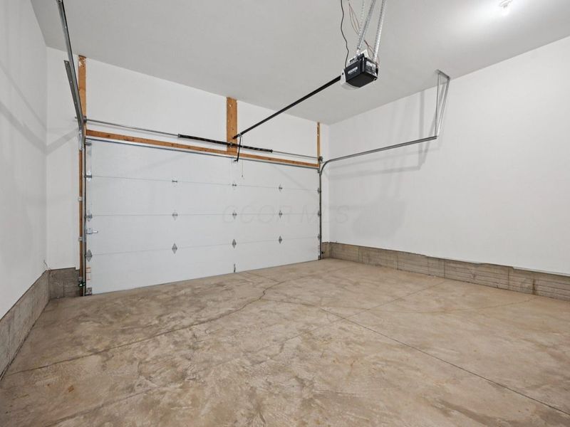 284 Dickenson Street, Columbus, OH 43215 Photo 41