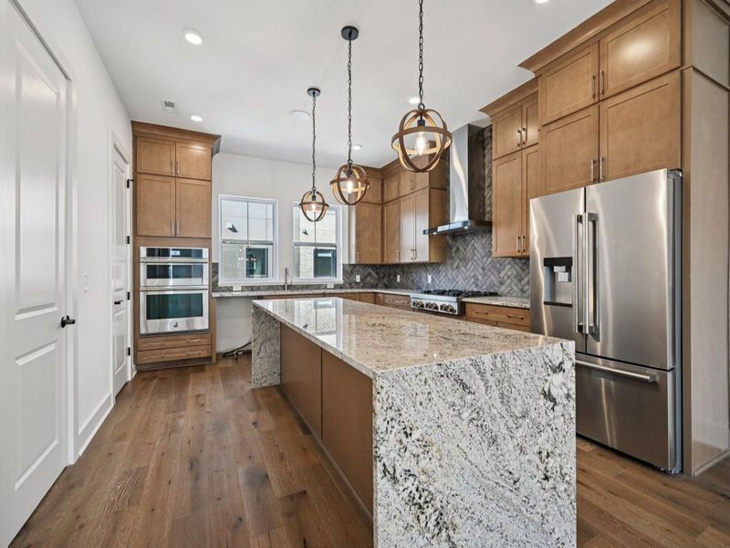 284 Dickenson Street, Columbus, OH 43215 Photo 9