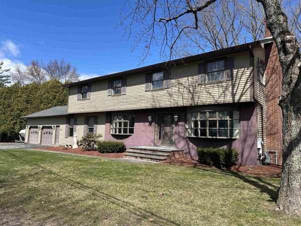 109 Juniper Ridge, Shelburne, VT 05445