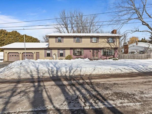 109 Juniper Ridge, Shelburne, VT 05445