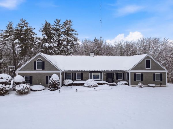 6 Isaac Lucas Circle, Dover, NH 03820