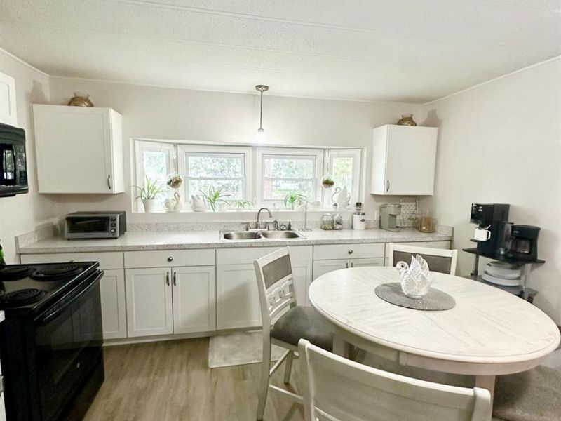 183 Driftwood, Port Clinton, OH 43452 Photo 10