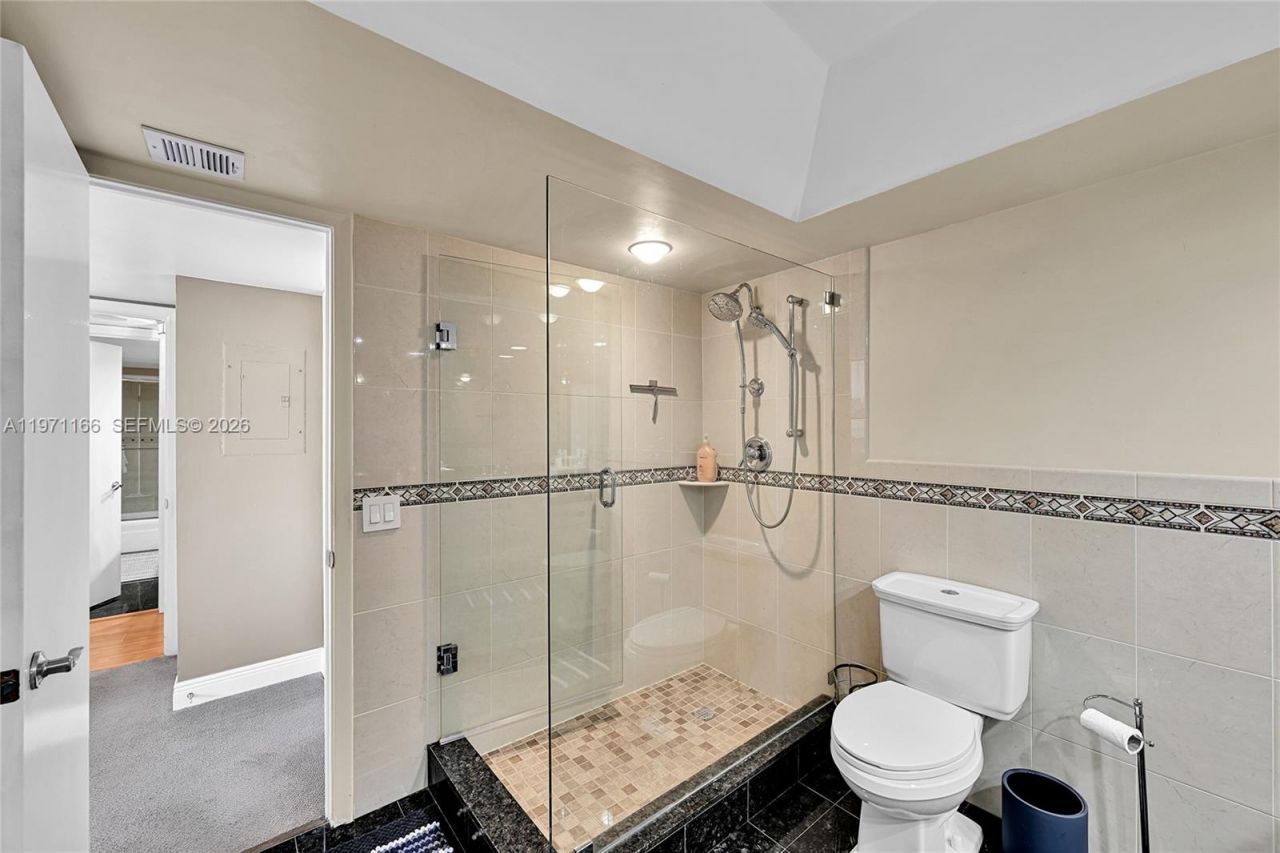 936 Intracoastal Dr, Unit 9H, Fort Lauderdale, FL 33304 Photo