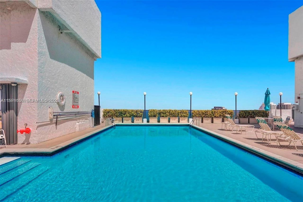 936 Intracoastal Dr, Unit 9H, Fort Lauderdale, FL 33304 Photo