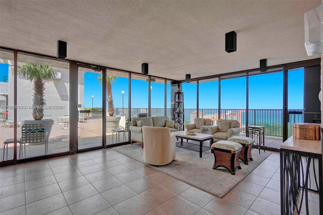 936 Intracoastal Dr, Unit 9H, Fort Lauderdale, FL 33304 Photo