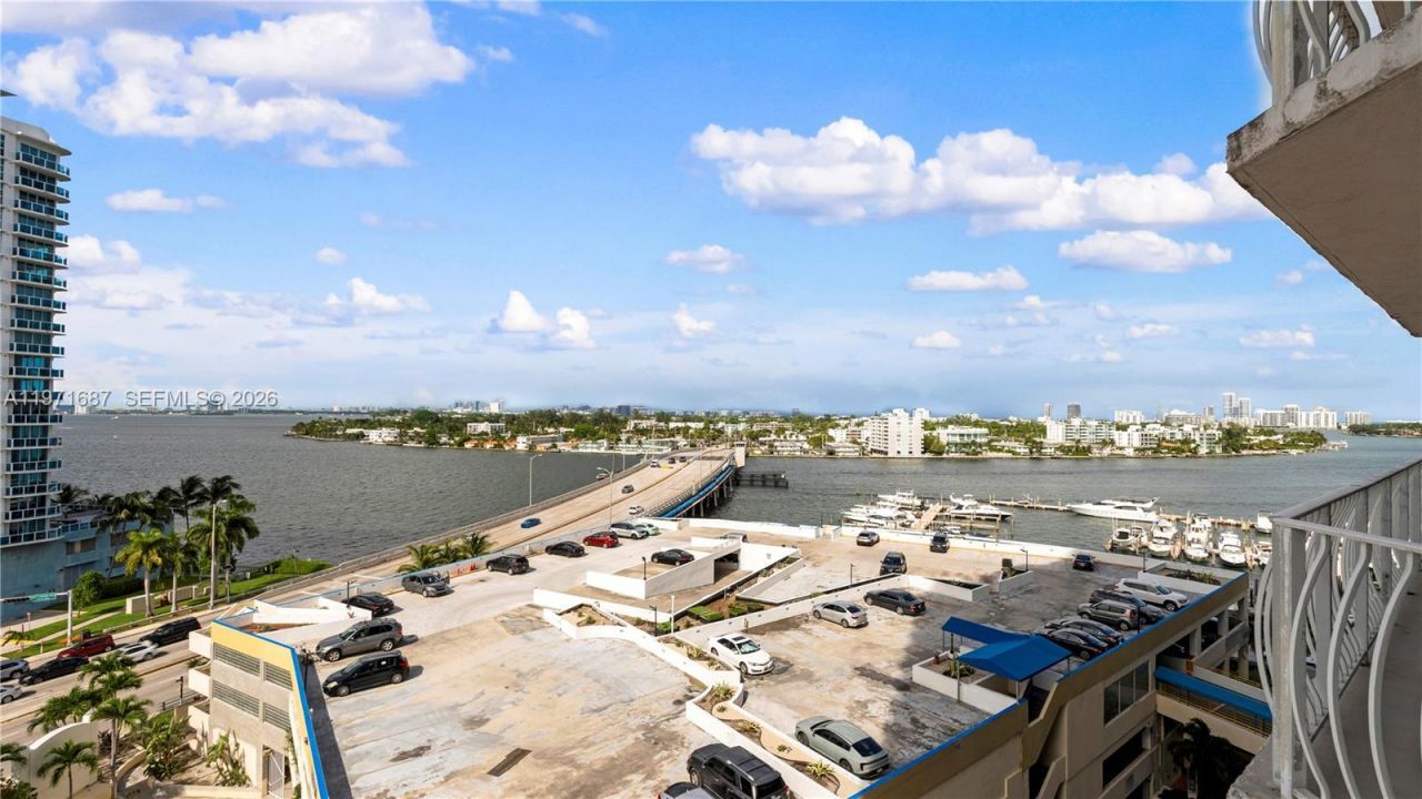 7601 E Treasure Dr , Unit 1011, North Bay Village, FL 33141 Photo