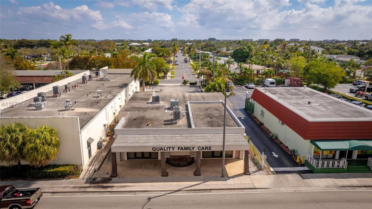 7500 S Dixie Hwy, West Palm Beach, FL 33405 Photo