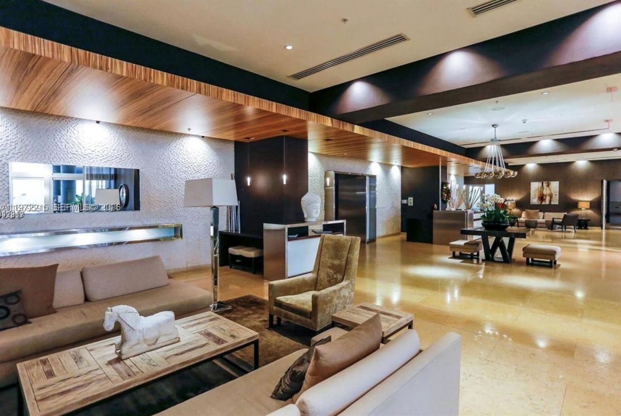 60 SW 13th , Unit 1609, Miami, FL 33130 Photo