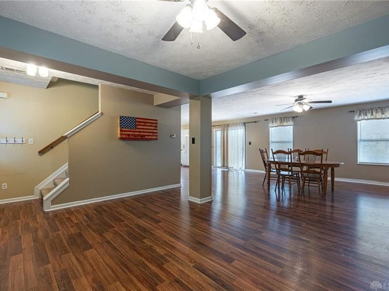 8680 Plum Creek Court, Franklin, OH 45005 Photo 3