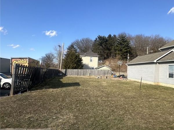 995 Greenwood Avenue, Zanesville, OH 43701