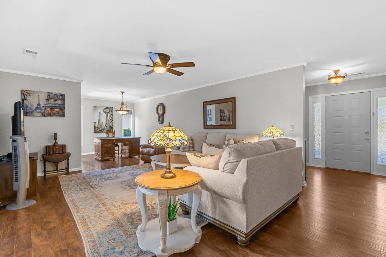 104 Birchwood Ln. Photo 7