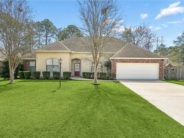 3160 GROVE Court, Mandeville, LA 70448