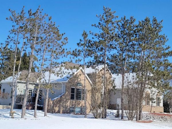 421 S PINE GROVE LANE, Hortonville, WI 54944