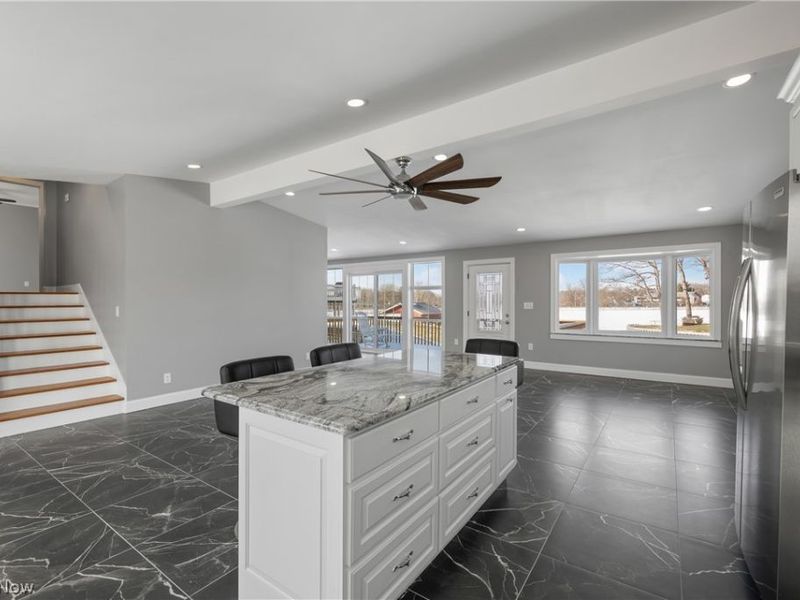 253 Aqua Boulevard, Coventry, OH 44319 Photo 12