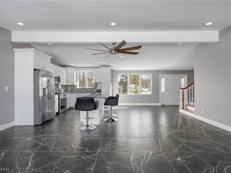 253 Aqua Boulevard, Coventry, OH 44319 Photo 13