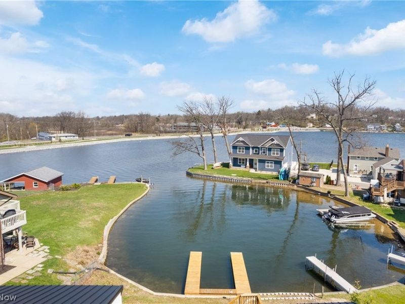 253 Aqua Boulevard, Coventry, OH 44319 Photo 3