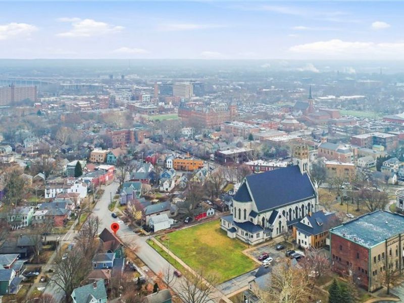 3202 Whitman Avenue, Cleveland, OH 44113 Photo 8