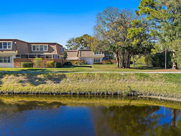 4270 Hazel Avenue, Unit B, Palm Beach Gardens, FL 33410