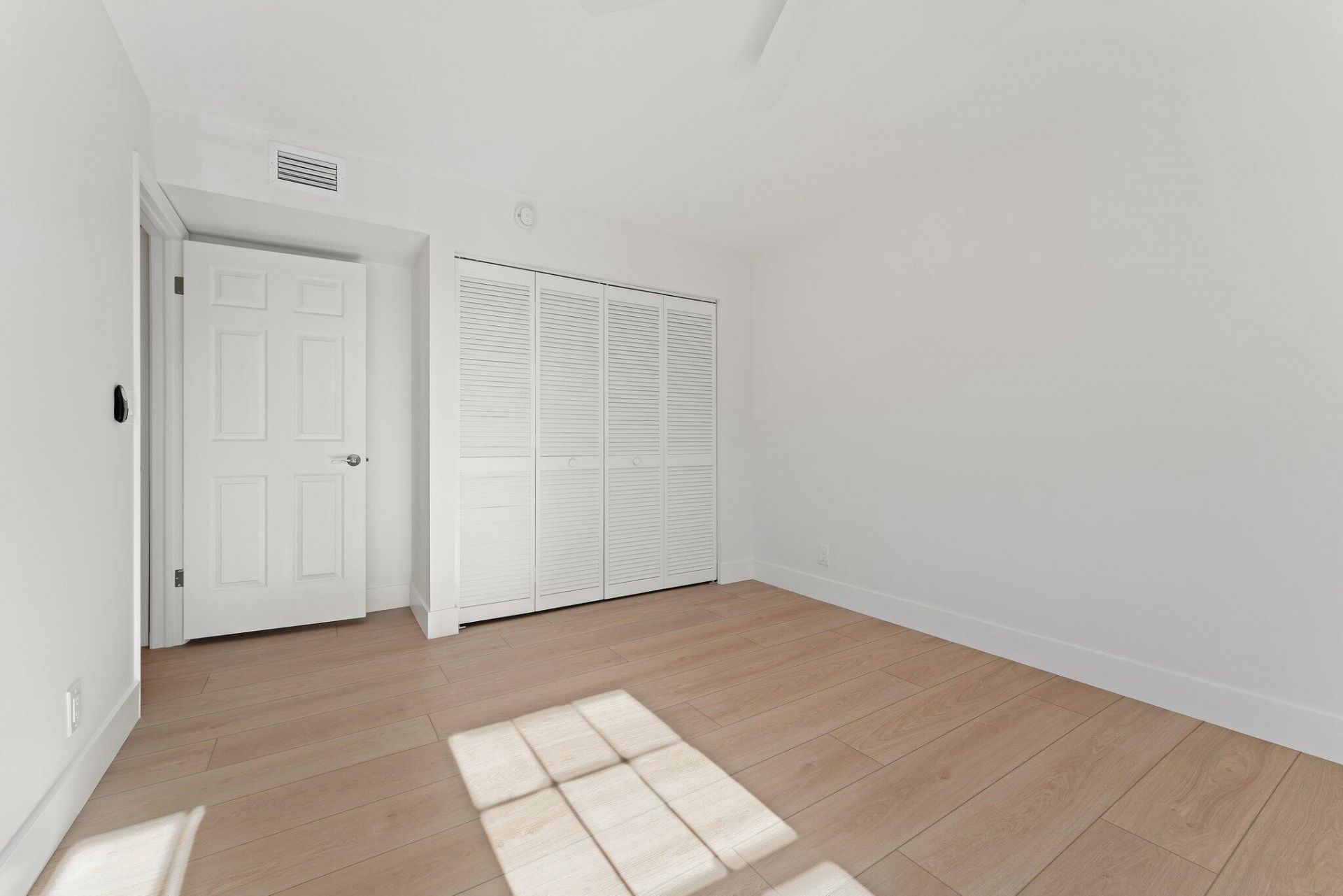 4270 Hazel Avenue, Unit B, Palm Beach Gardens, FL 33410 Photo