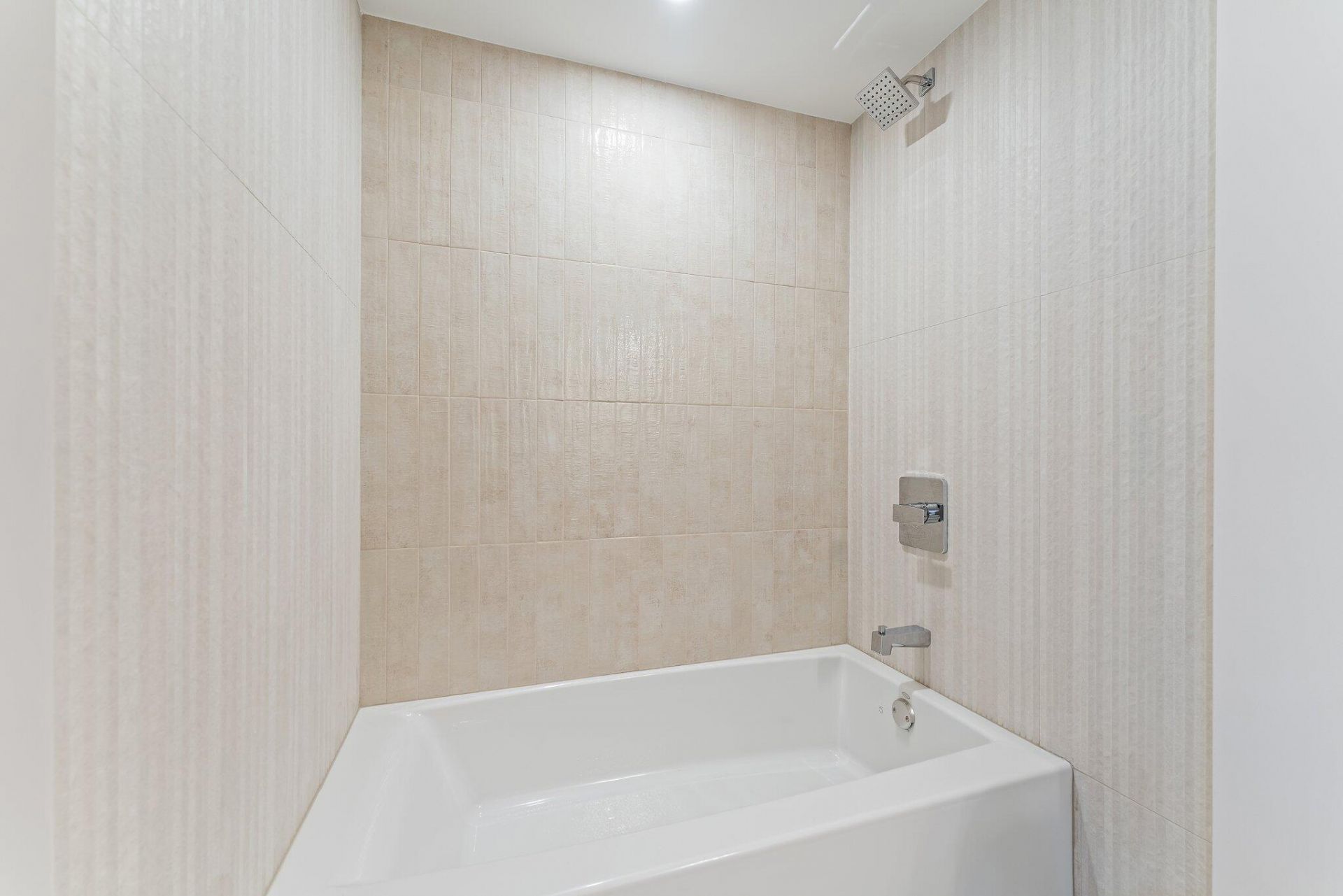 4270 Hazel Avenue, Unit B, Palm Beach Gardens, FL 33410 Photo