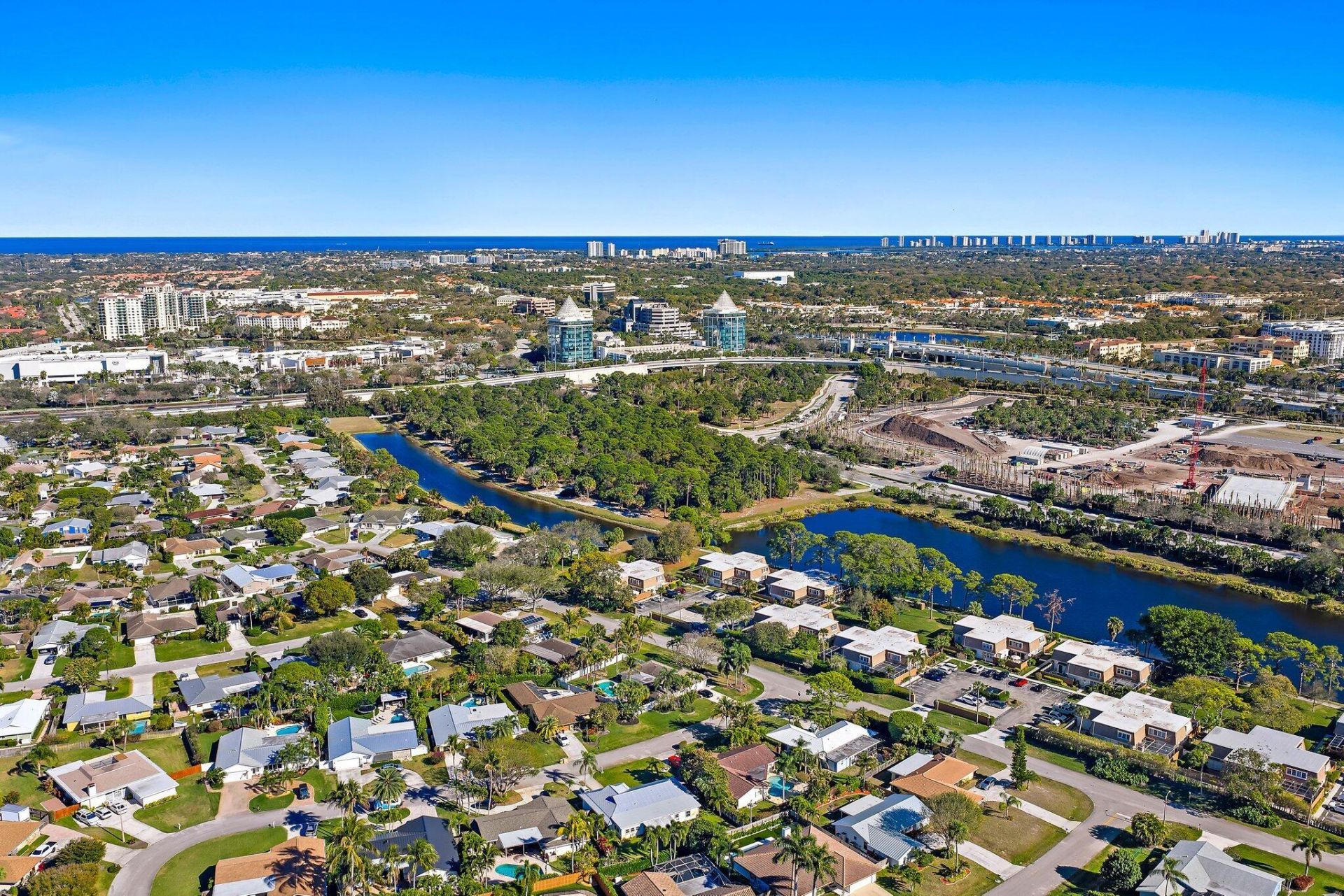 4270 Hazel Avenue, Unit B, Palm Beach Gardens, FL 33410 Photo