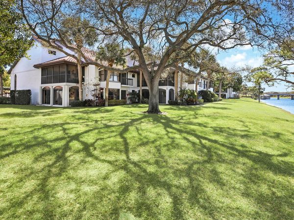 16671 Traders Crossing Crossing N, Unit 121, Jupiter, FL 33477