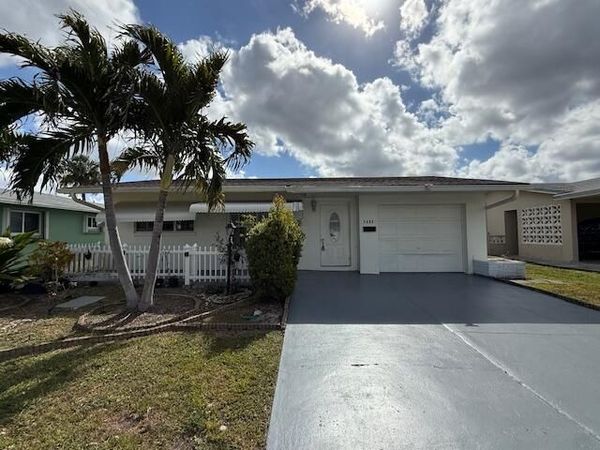 5408 NW 49th Avenue, Tamarac, FL 33319