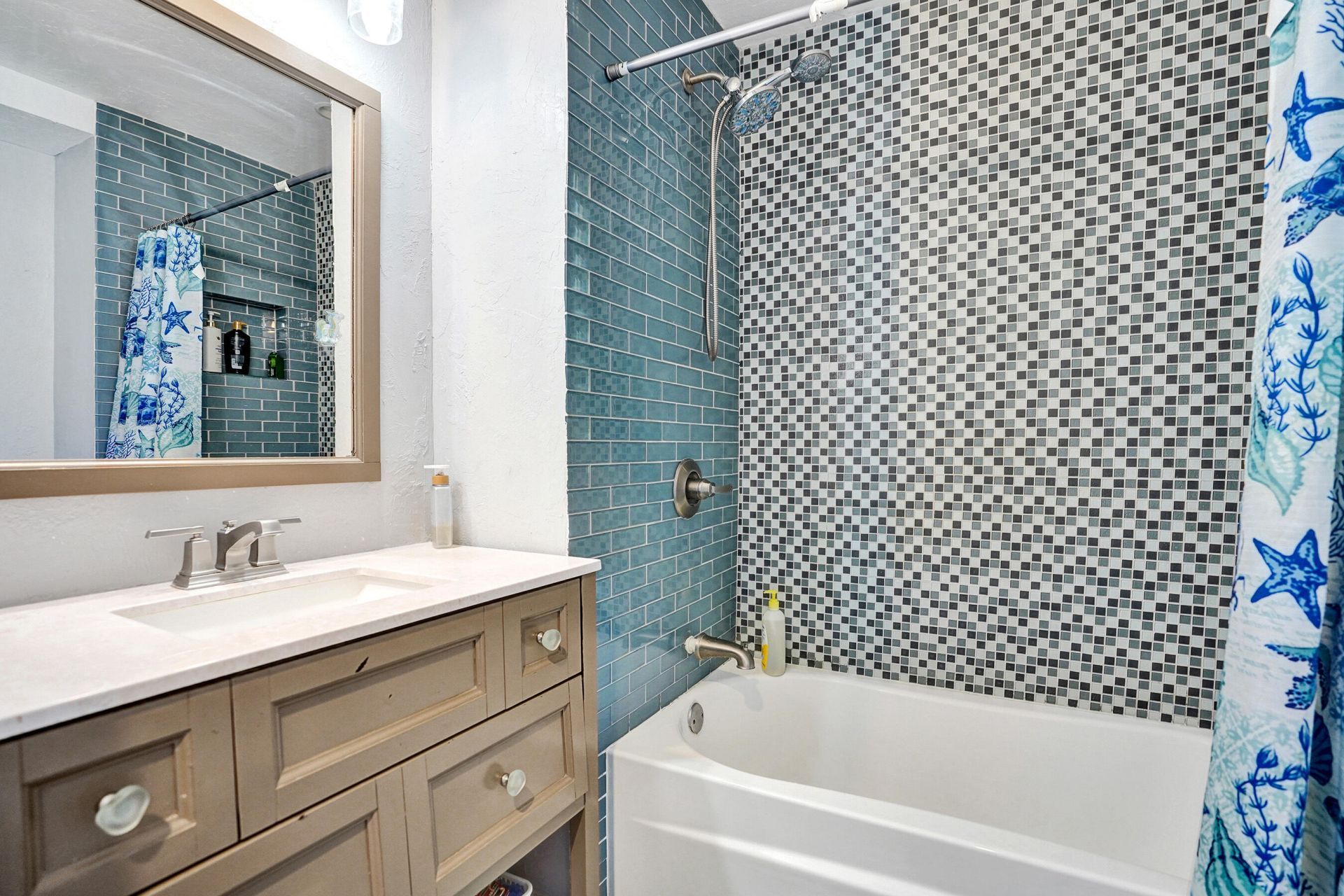 62 Barbados Drive, Palm Springs, FL 33461 Photo