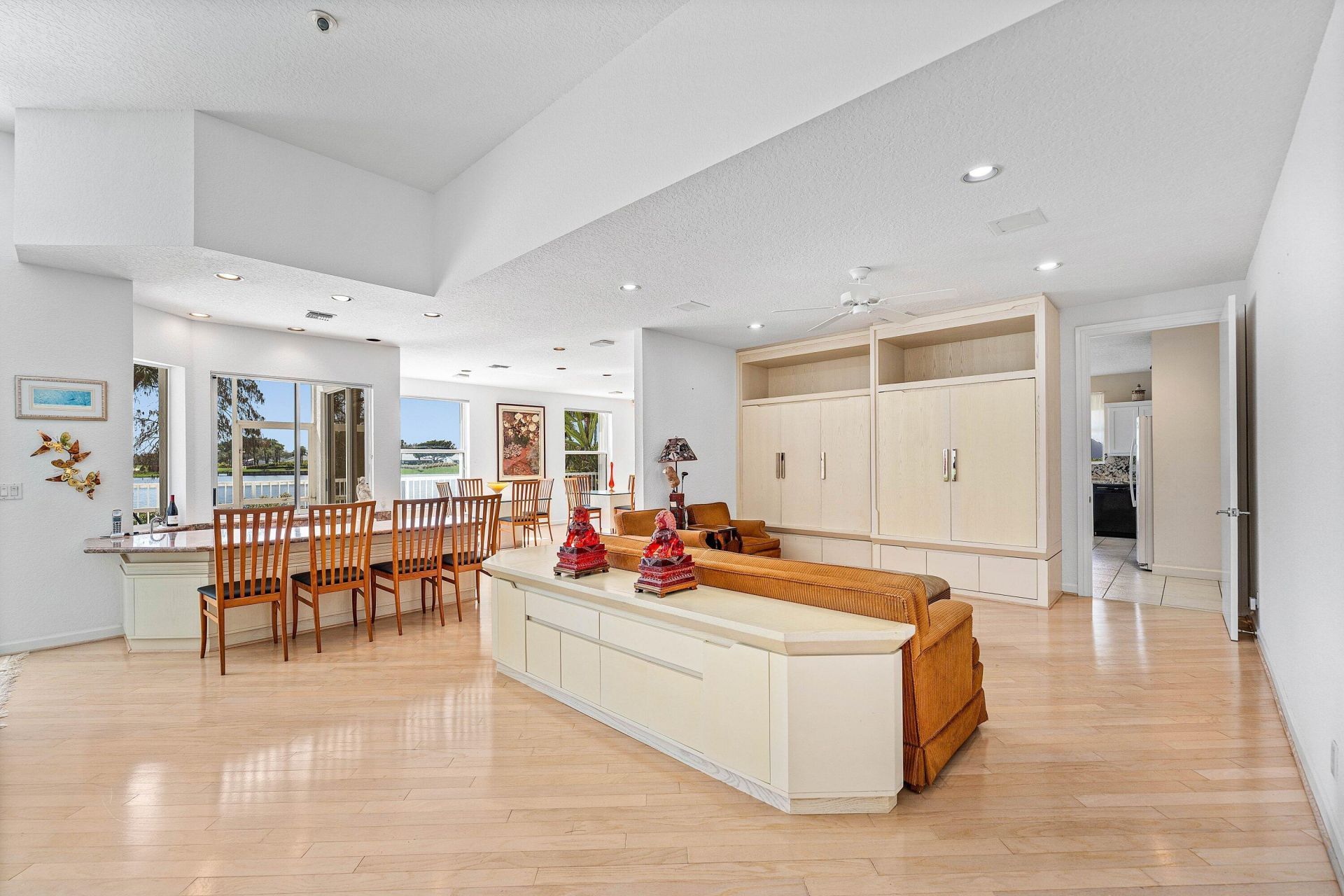 4 Sutton Drive, Boynton Beach, FL 33436 Photo