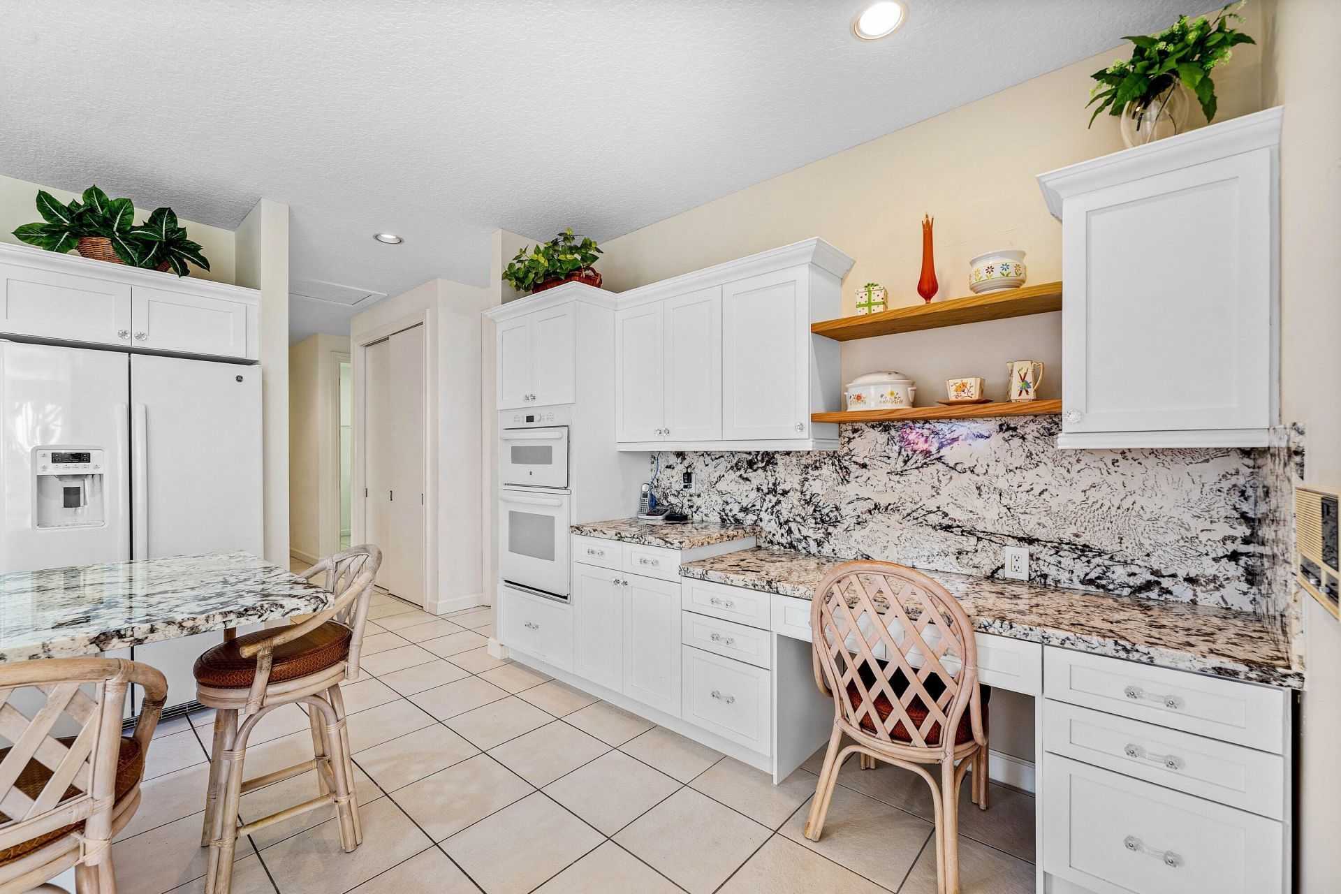 4 Sutton Drive, Boynton Beach, FL 33436 Photo