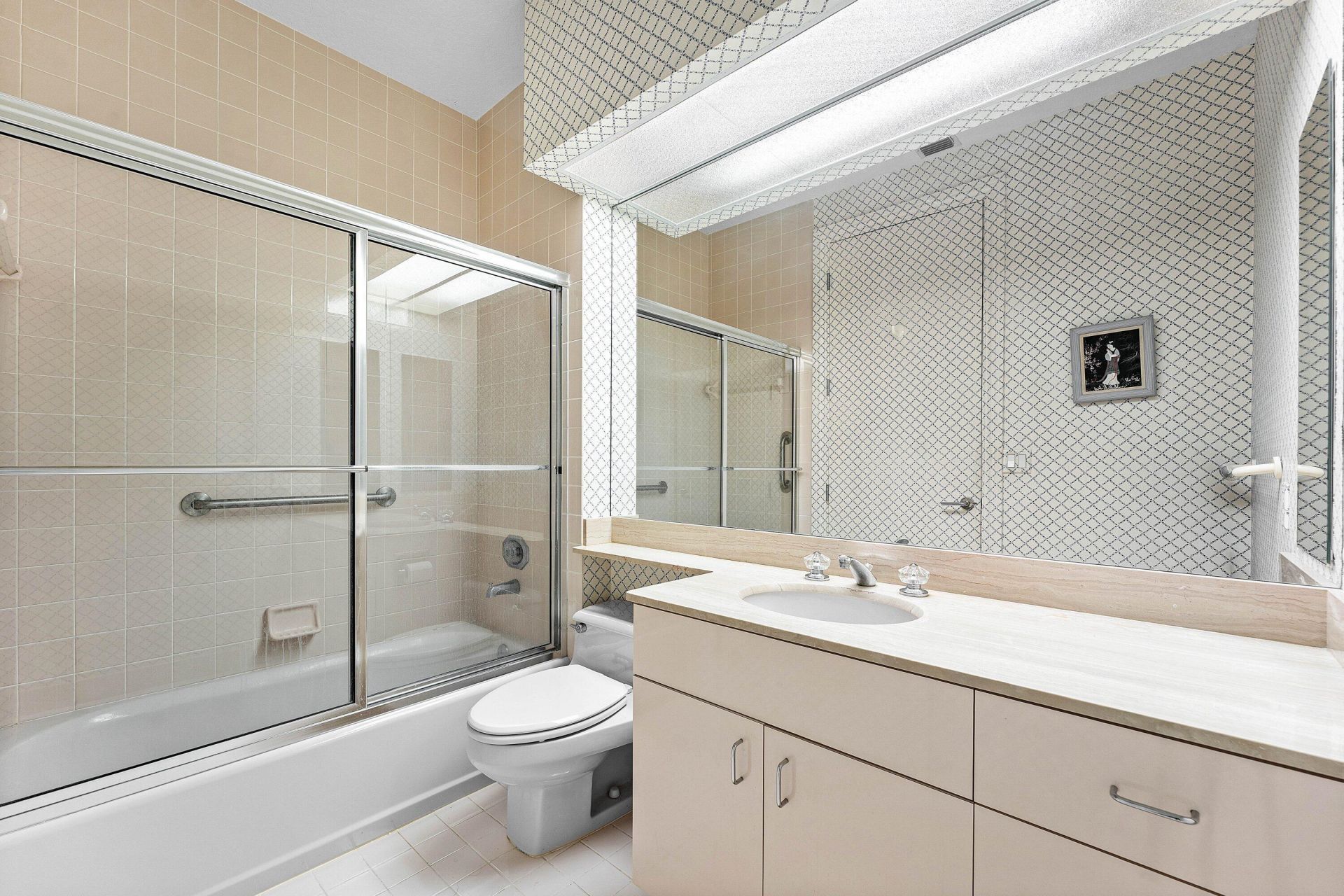 4 Sutton Drive, Boynton Beach, FL 33436 Photo