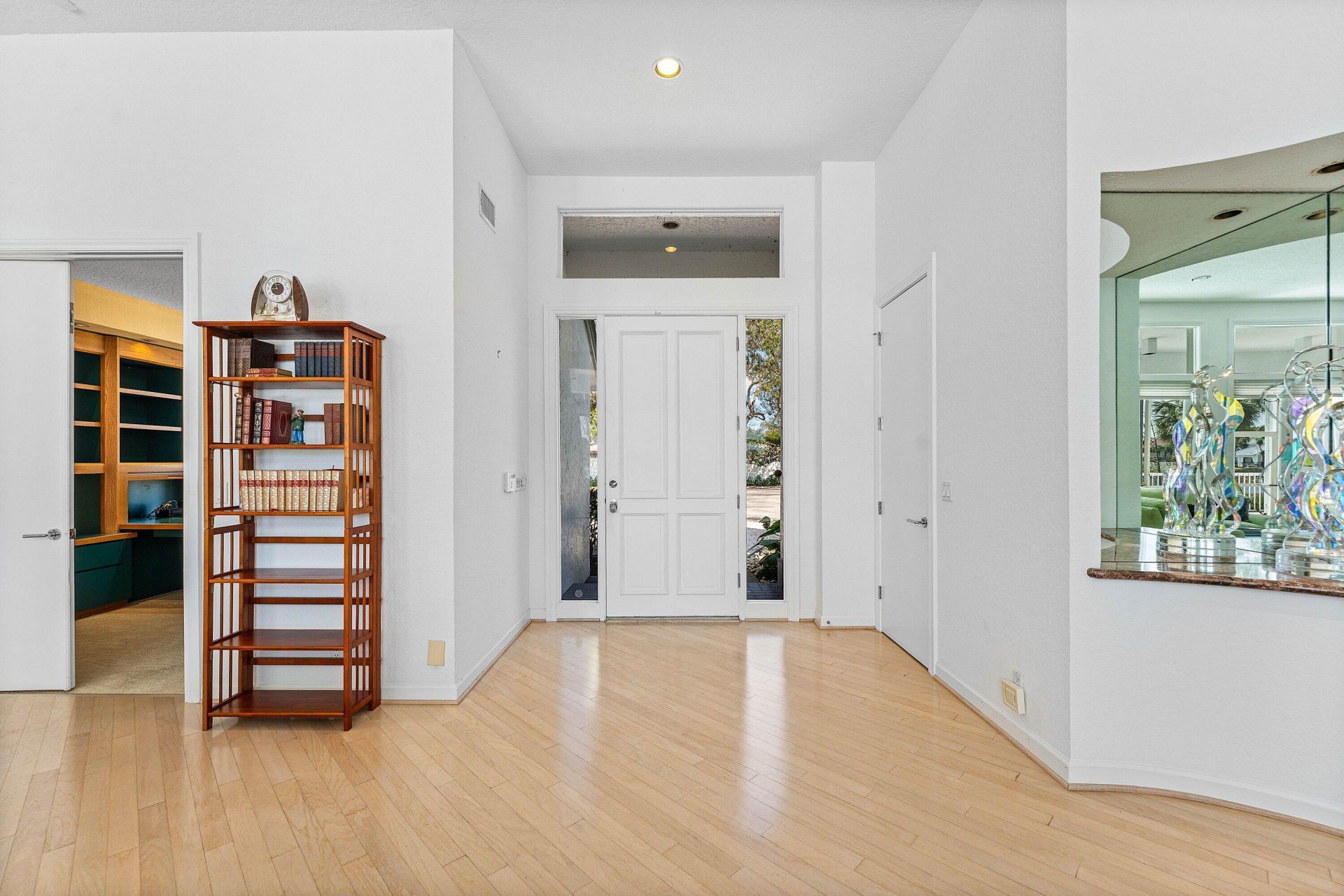 4 Sutton Drive, Boynton Beach, FL 33436 Photo