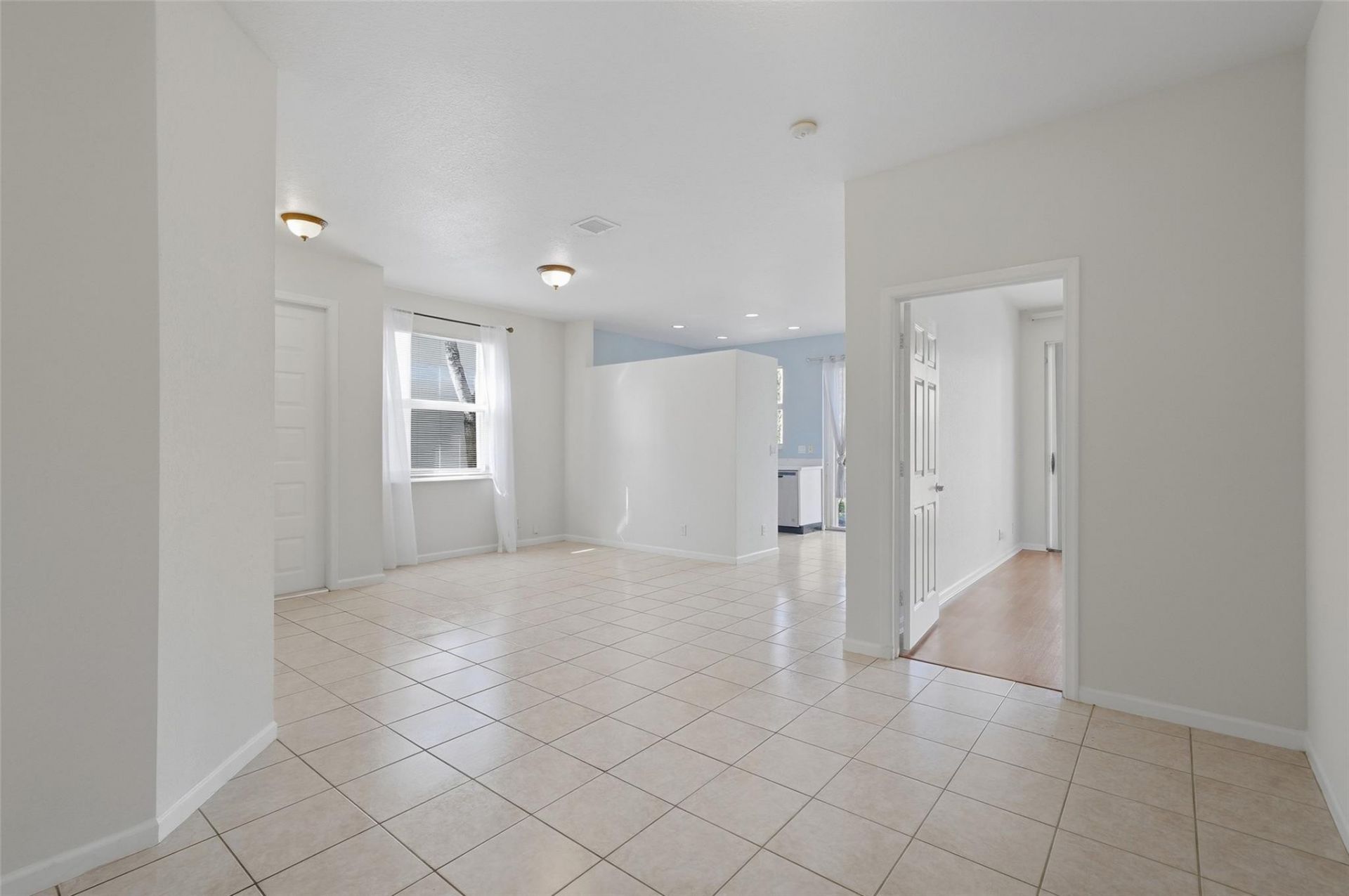 11621 NW 47th Drive, Coral Springs, FL 33076 Photo