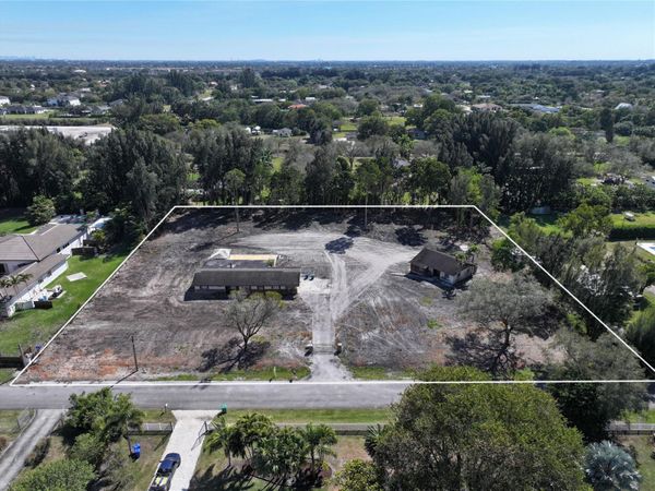 17330 SW 58 STREET, Southwest Ranches, FL 33331