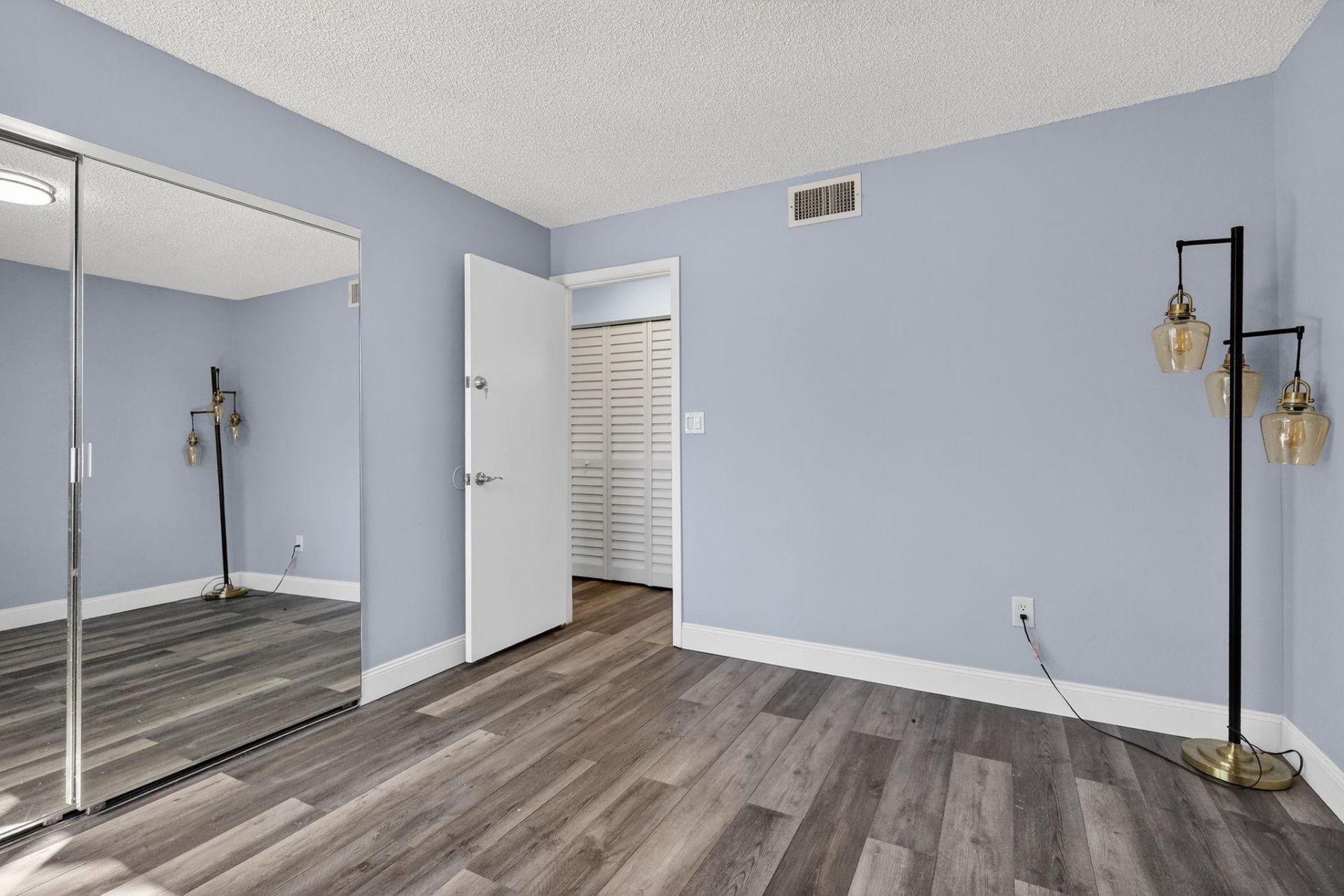 20110 NE 3rd Court, Unit 5, Miami, FL 33179 Photo