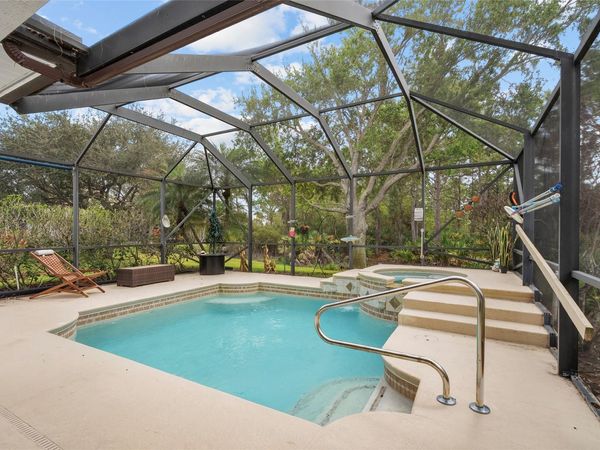 730 NW Red Pine Way, Jensen Beach, FL 34957