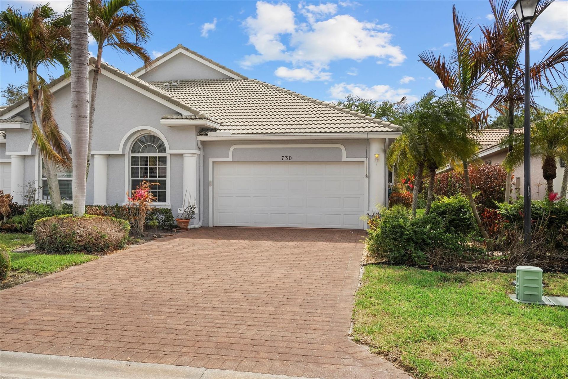 730 NW Red Pine Way, Jensen Beach, FL 34957 Photo