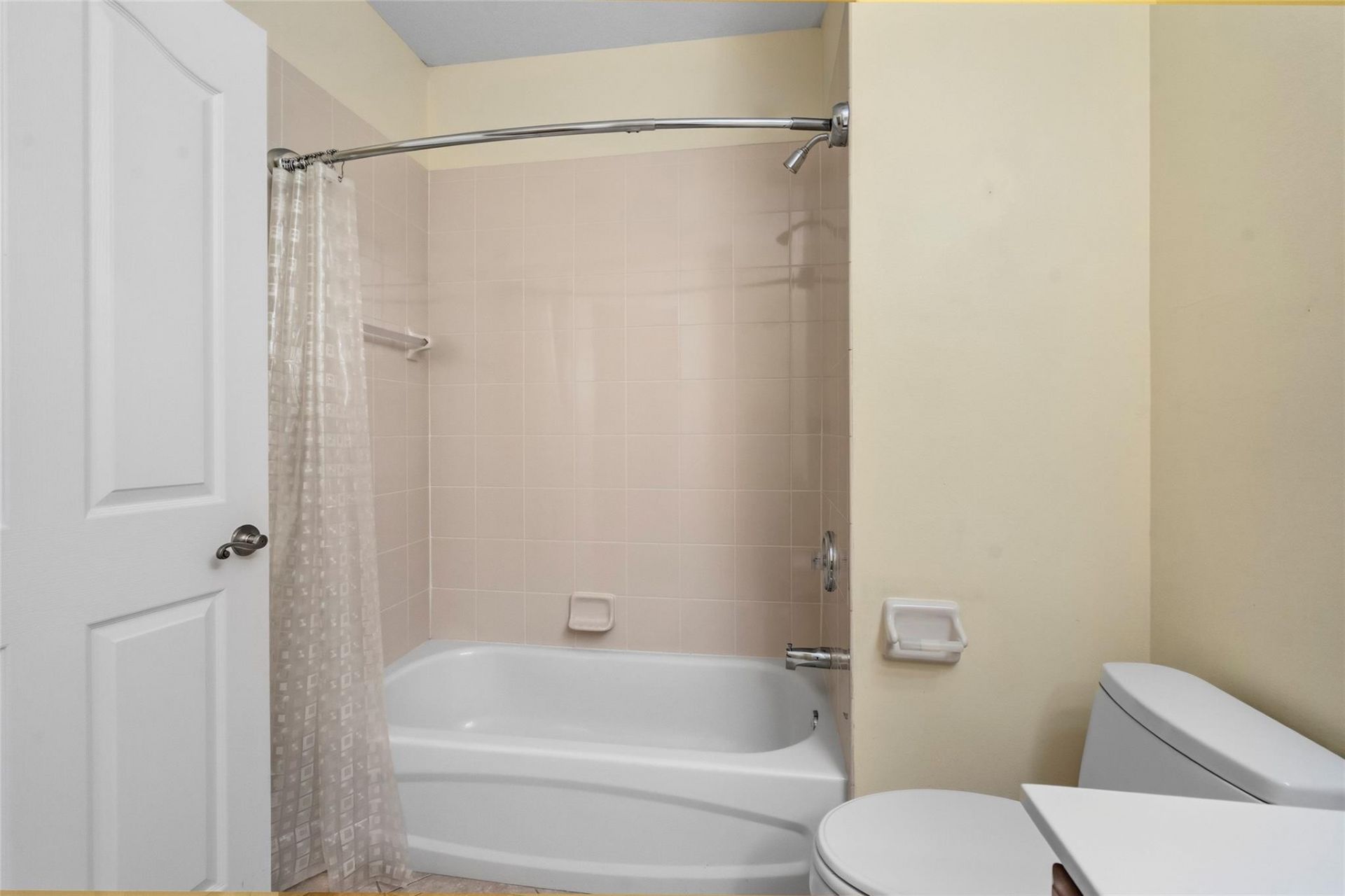 730 NW Red Pine Way, Jensen Beach, FL 34957 Photo