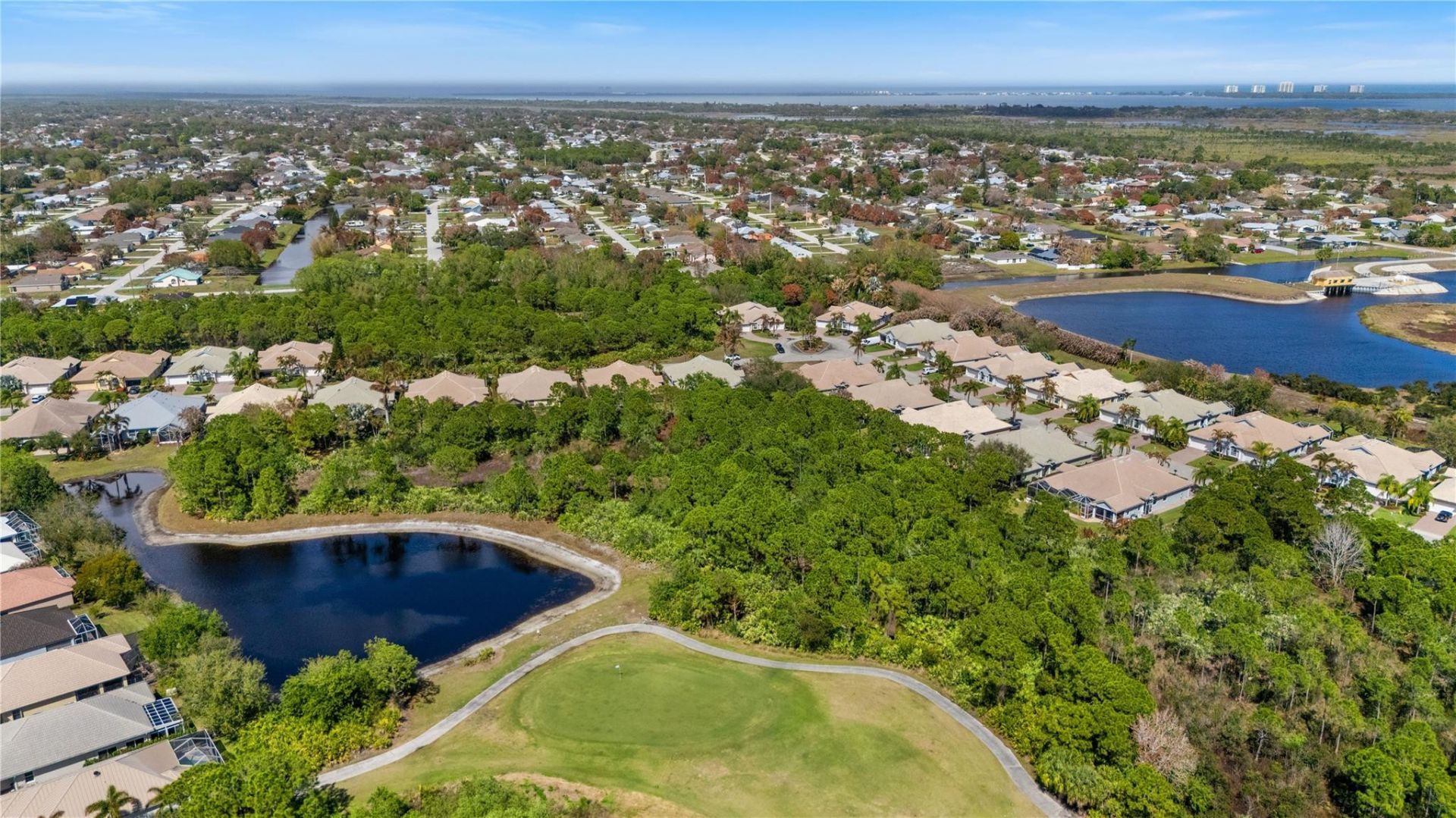 730 NW Red Pine Way, Jensen Beach, FL 34957 Photo