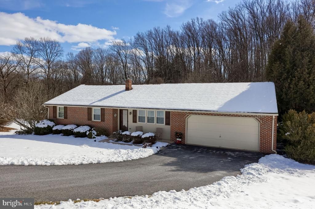 17 SWEETWATER DRIVE, CONESTOGA, PA 17516