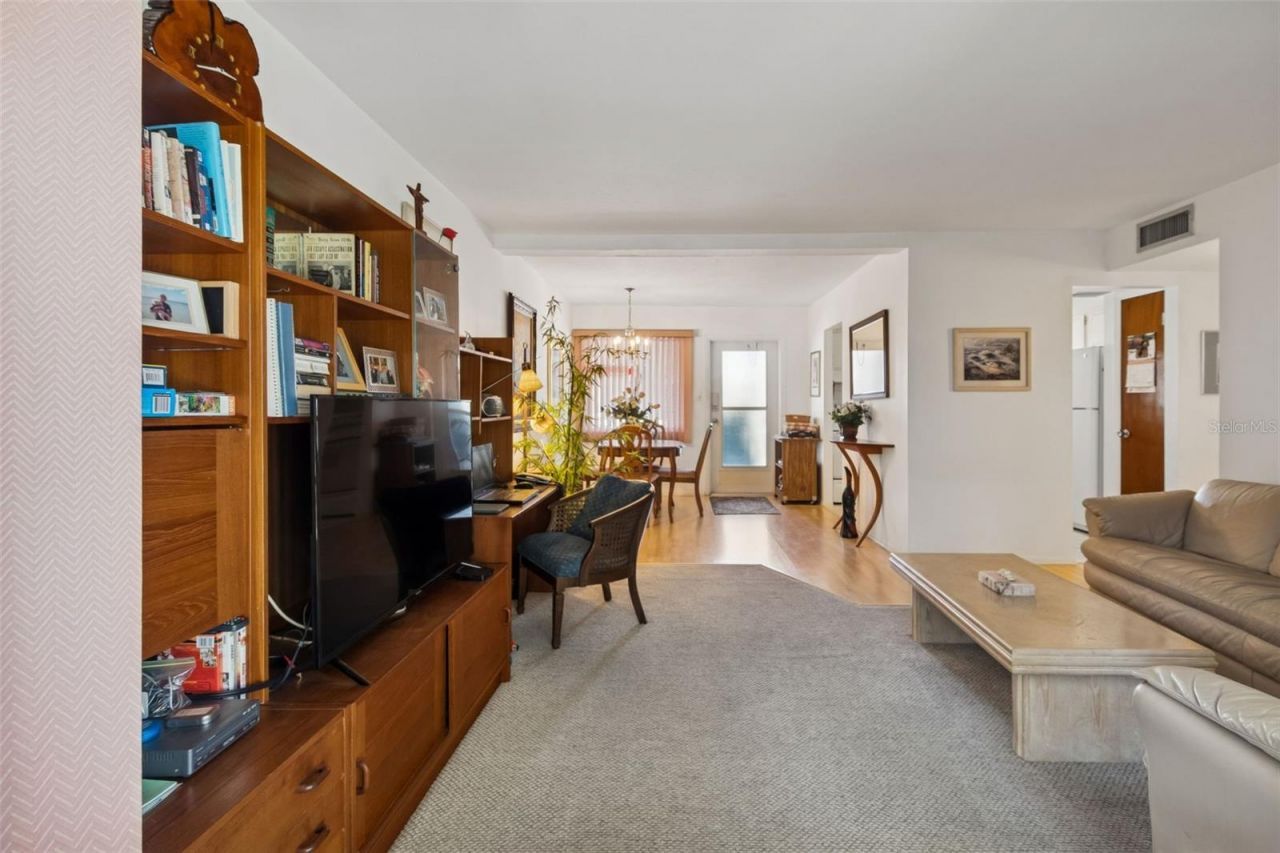 1858 Sunny Drive, Unit F21, Bradenton, FL 34207 Photo