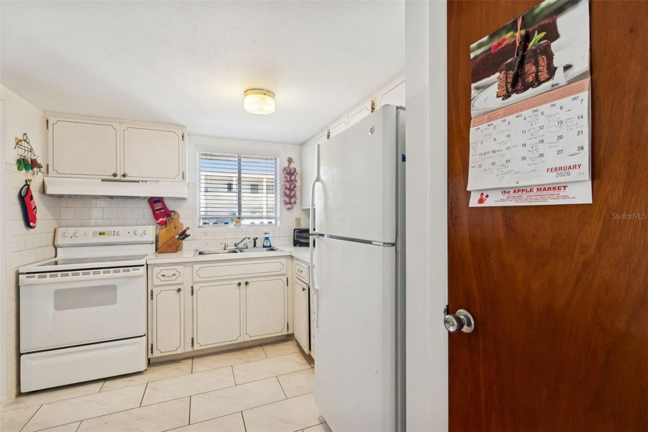 1858 Sunny Drive, Unit F21, Bradenton, FL 34207 Photo